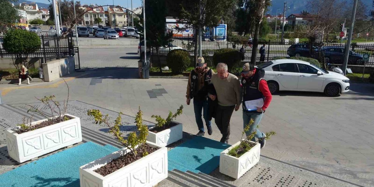 Seydikemer Menekşe Hanım Orman Depo Şefi tutuklandı