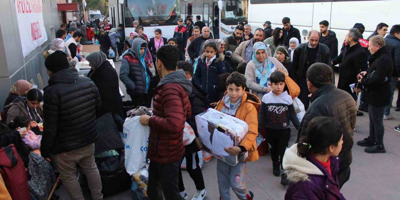 Aydın doldu, depremzedeler başka illere gönderilecek