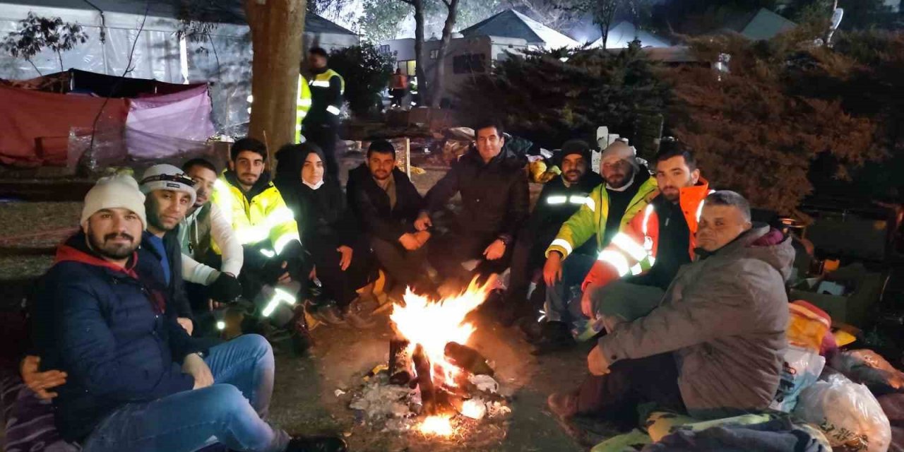 Başkan Güngör deprem bölgesinde