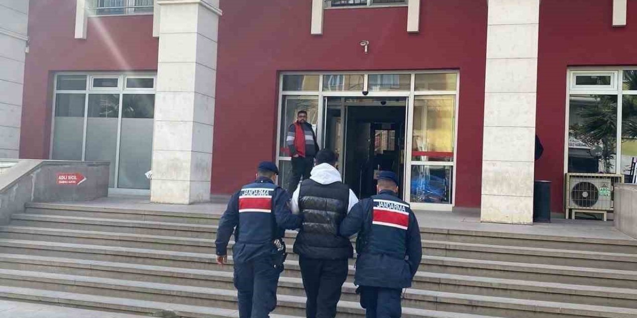 Manisa’da firariler jandarma engeline takıldı