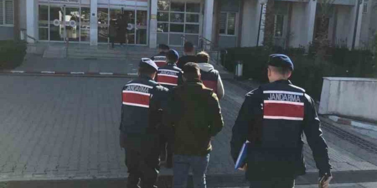 4 ton mazot çalan hırsızlar, yakıt istasyonu çalışanları çıktı