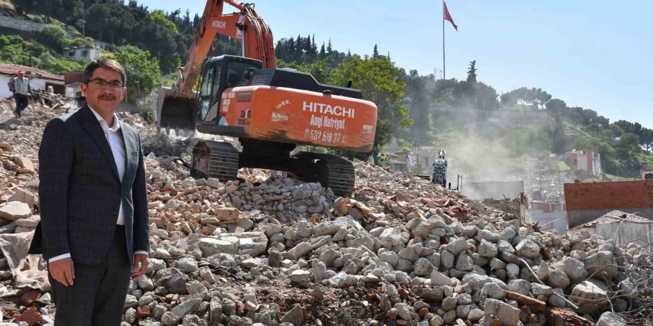 Manisa’nın en büyük kentsel dönüşümü: 2 yıl içinde evlerine kavuşacaklar