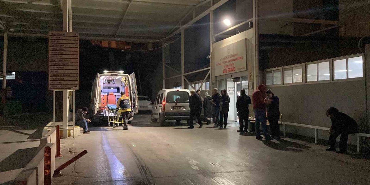 İzmir’de zehirlenme iddiası: 10 Afrikalı şahıs hastaneye kaldırıldı