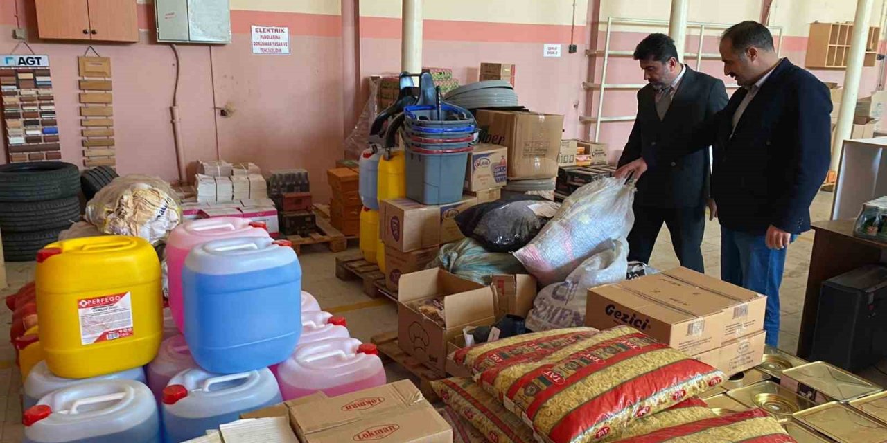 ADÜ’nün deprem bölgesine yardım seferberliği sürüyor