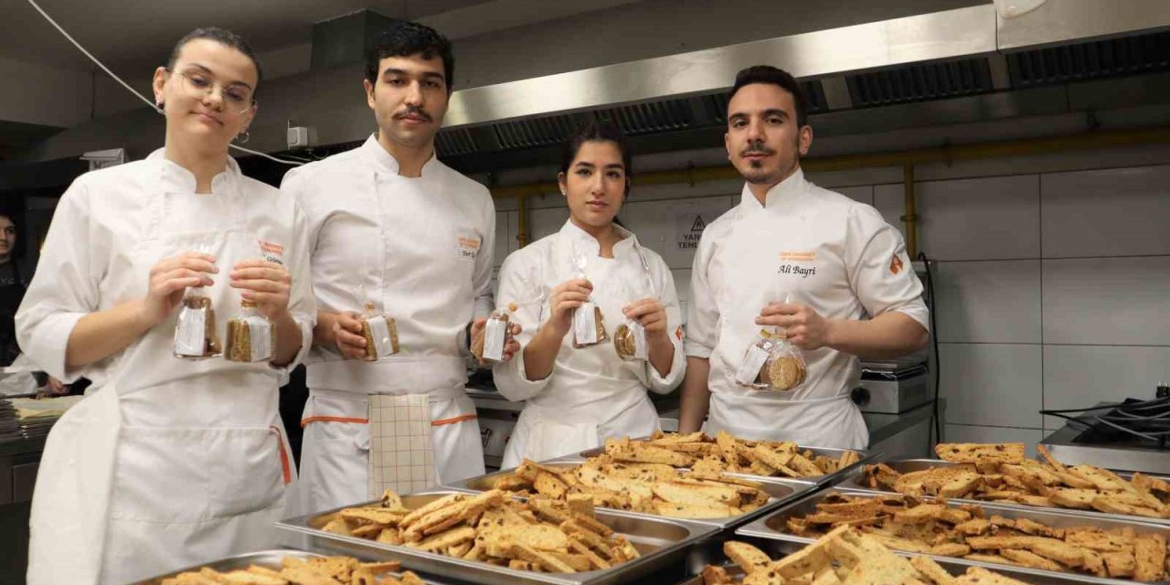Depremzedeler için tok tutan ve raf ömrü uzun gıda ürünleri hazırladılar