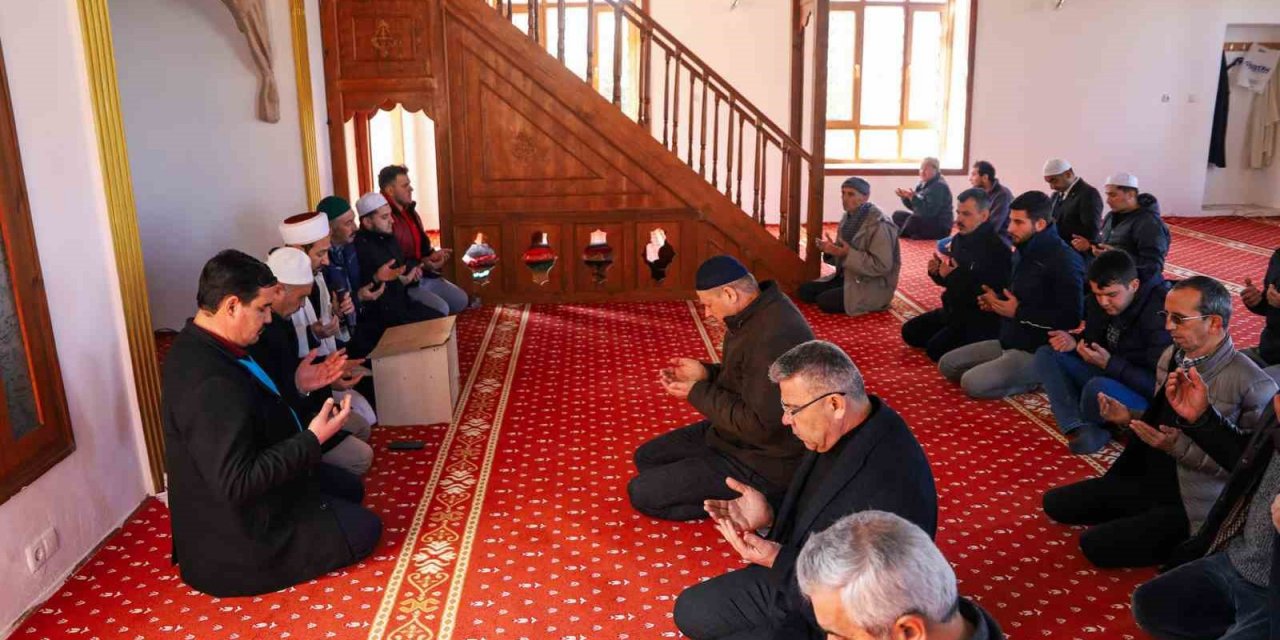 Karatepe Şehitleri dualarla anıldı