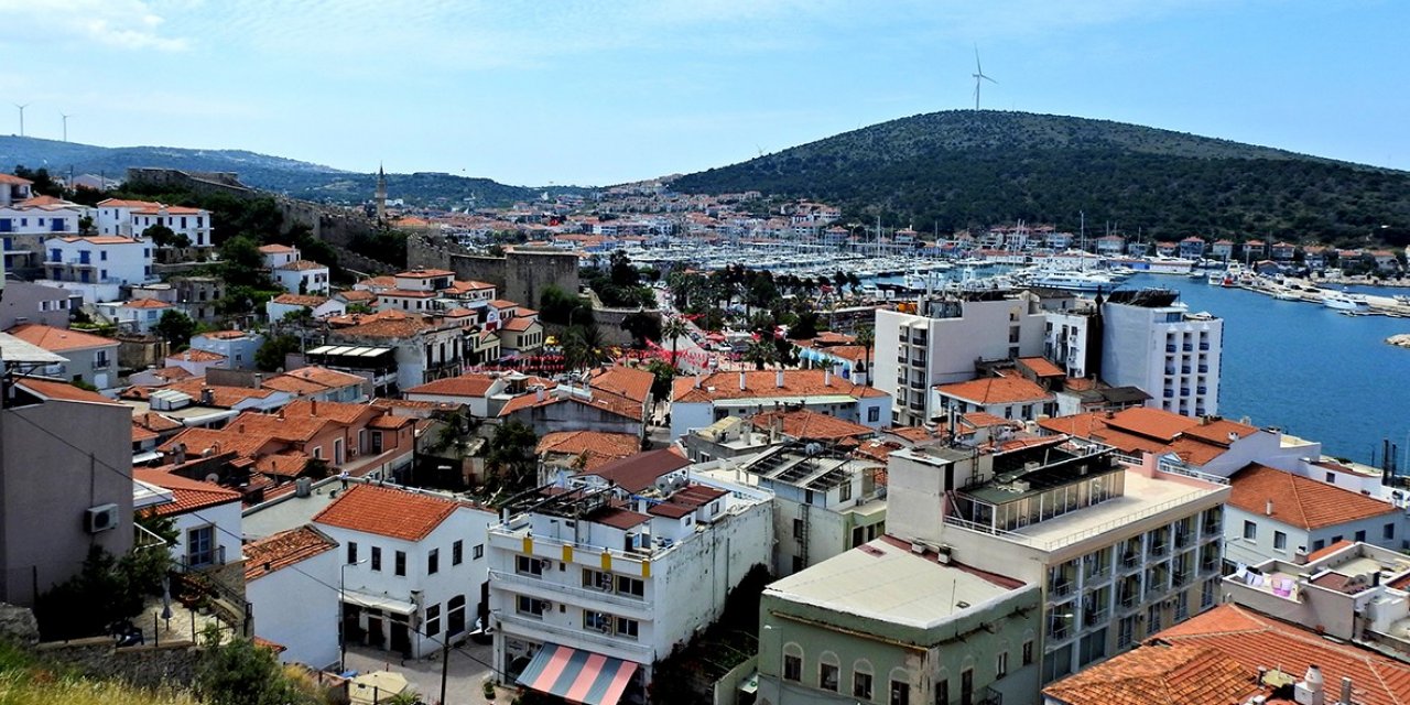 Çeşme’deki otelciler depremzedelerin istihdamı için harekete geçti