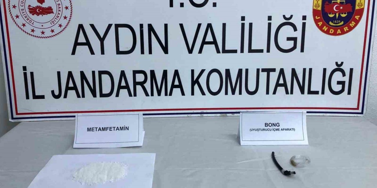 Şüpheli şahıslar uyuşturucu ile yakalandı