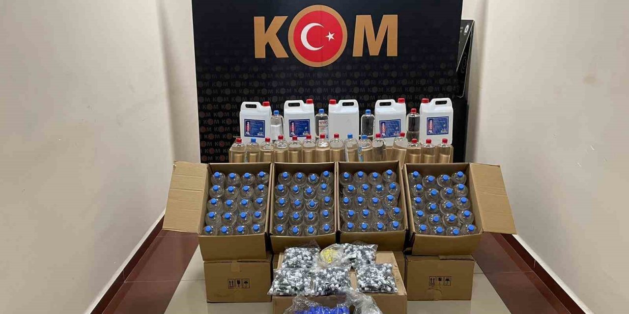 Kuşadası’nda kaçak içki operasyonu