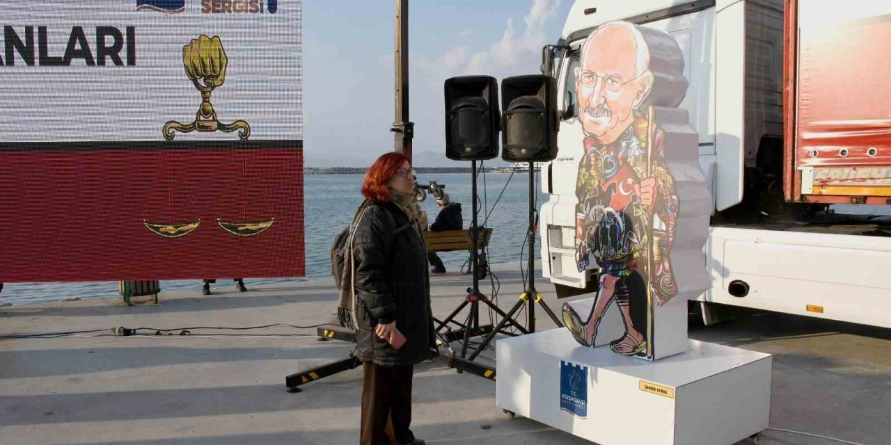 Adaletin sesi Kuşadası’nda sanatla birleşti