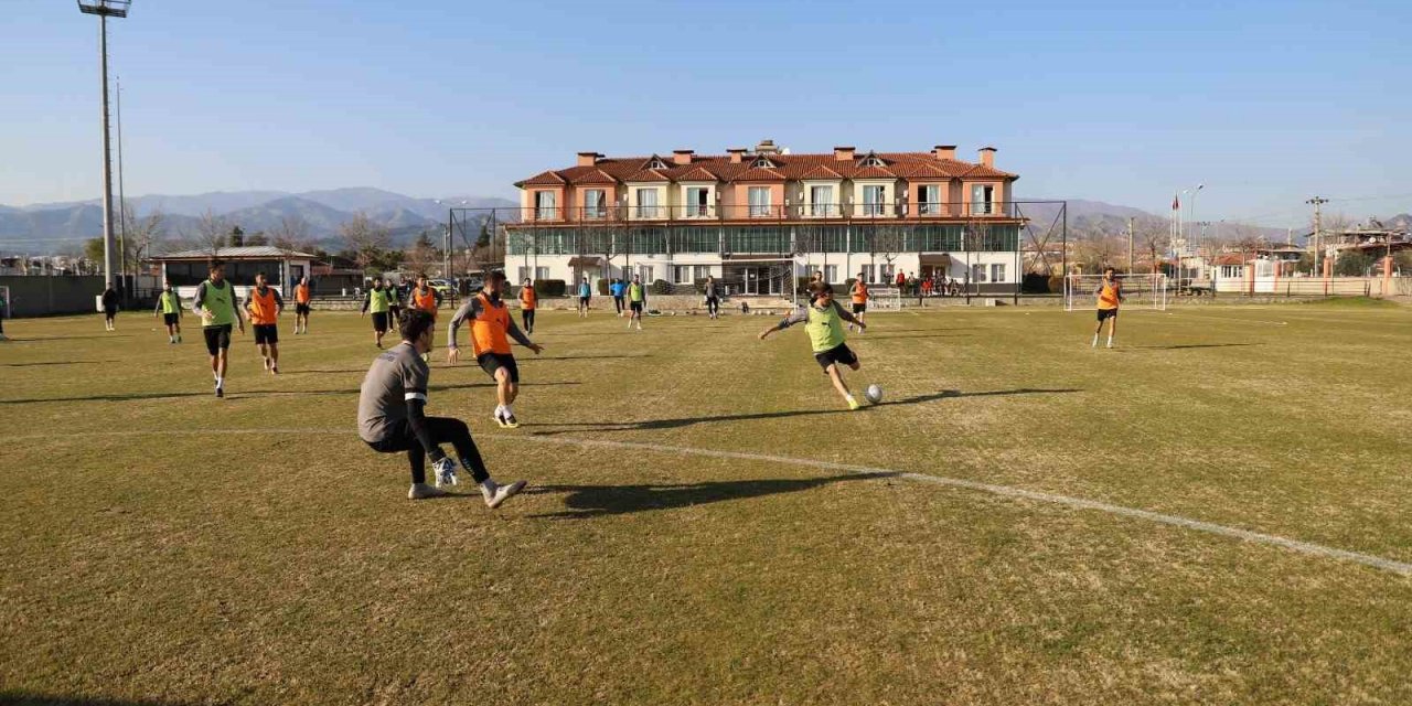 Nazilli Belediyespor’da hazırlıklar devam ediyor