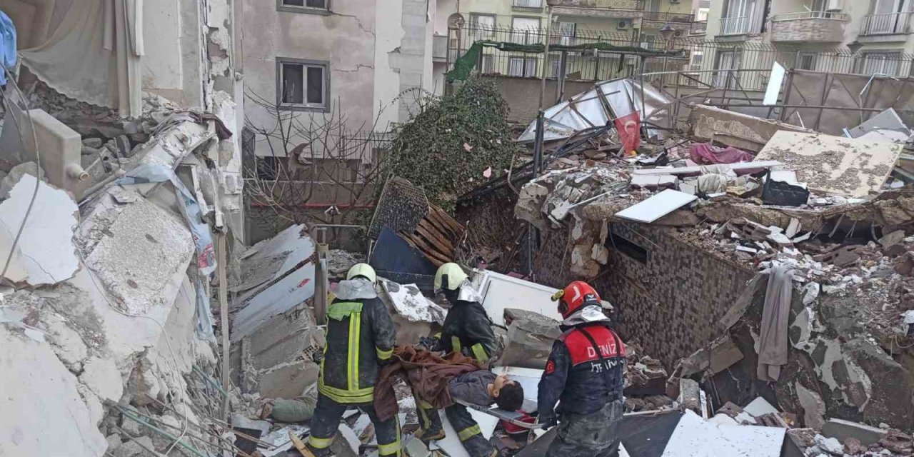 Denizli Büyükşehir ekipleri 36 cana umut oldu