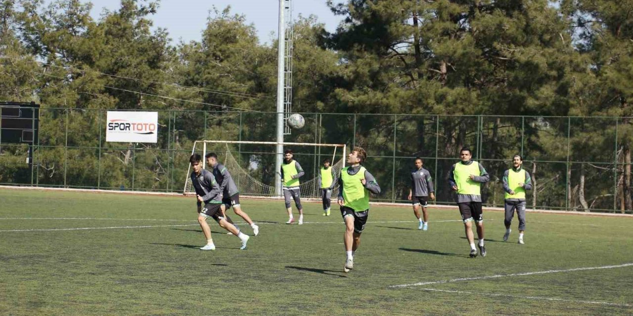 Yeşilçınar çalışmalara hız verdi