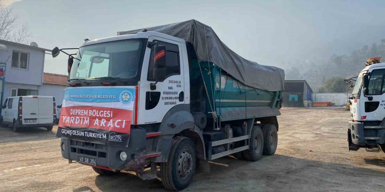 Afetzedeleri ısıtacak yardım kamyonu yola çıktı