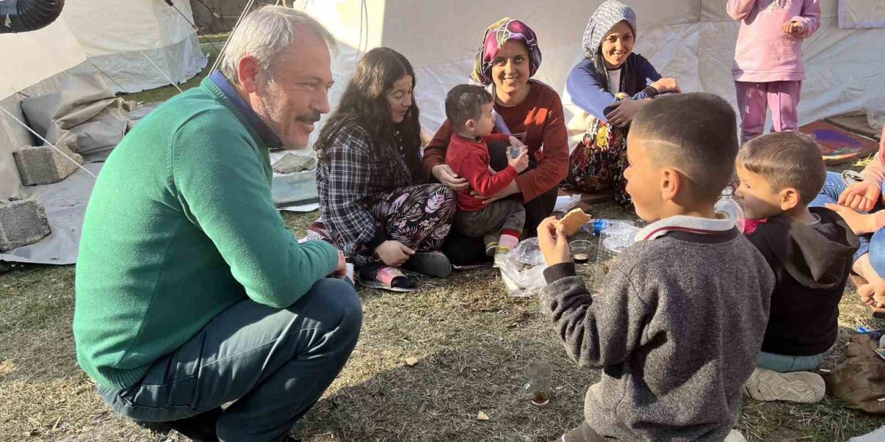 AK Partili Tin; “Yıkımı hep birlikte ortadan kaldırıp, bölgeyi yeniden imar edeceğiz”
