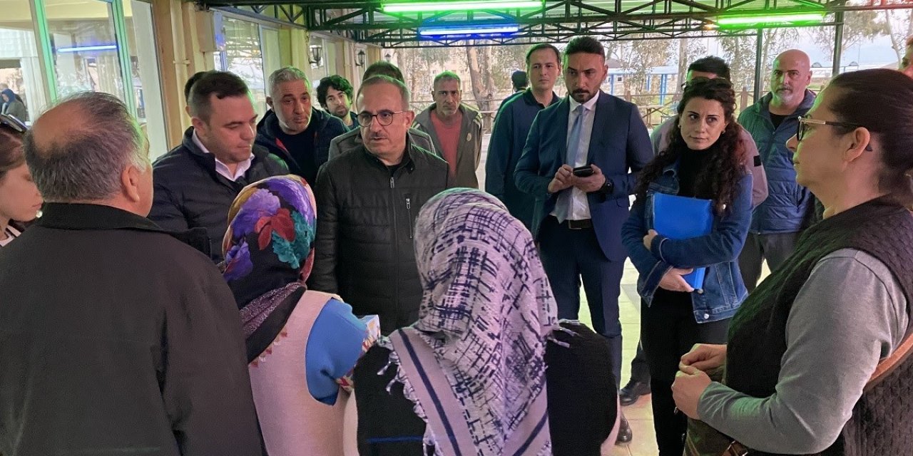 AK Parti Sürekli: "İzmir’e gelen 30 bin civarında depremzedemiz var"