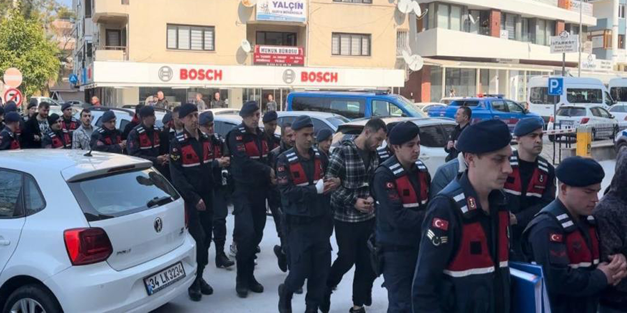 Cinayet şüphelisi 11 kişi adliyeye sevk edildi