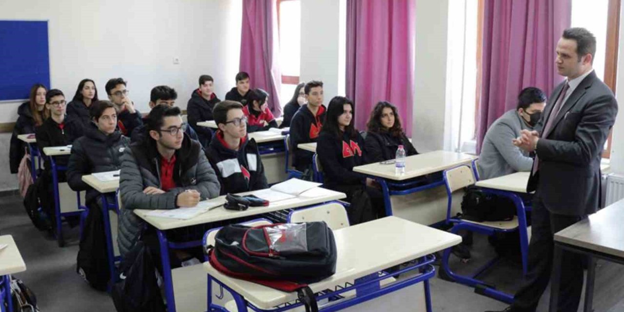 Muğla’daki okullara 4 bin 818 depremzede öğrencinin kaydı yapıldı