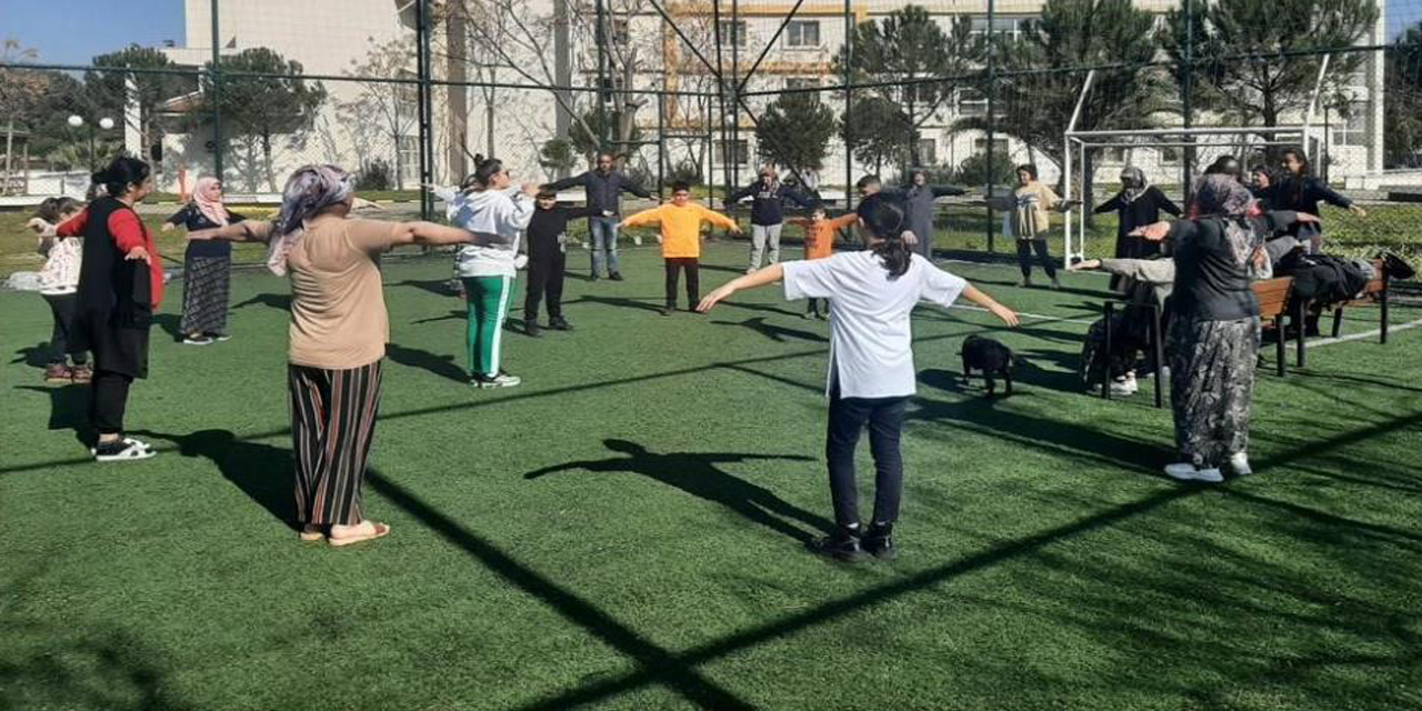 Aydın’daki yurtlarda kalan depremzede vatandaşlar güne spor ile başlıyor