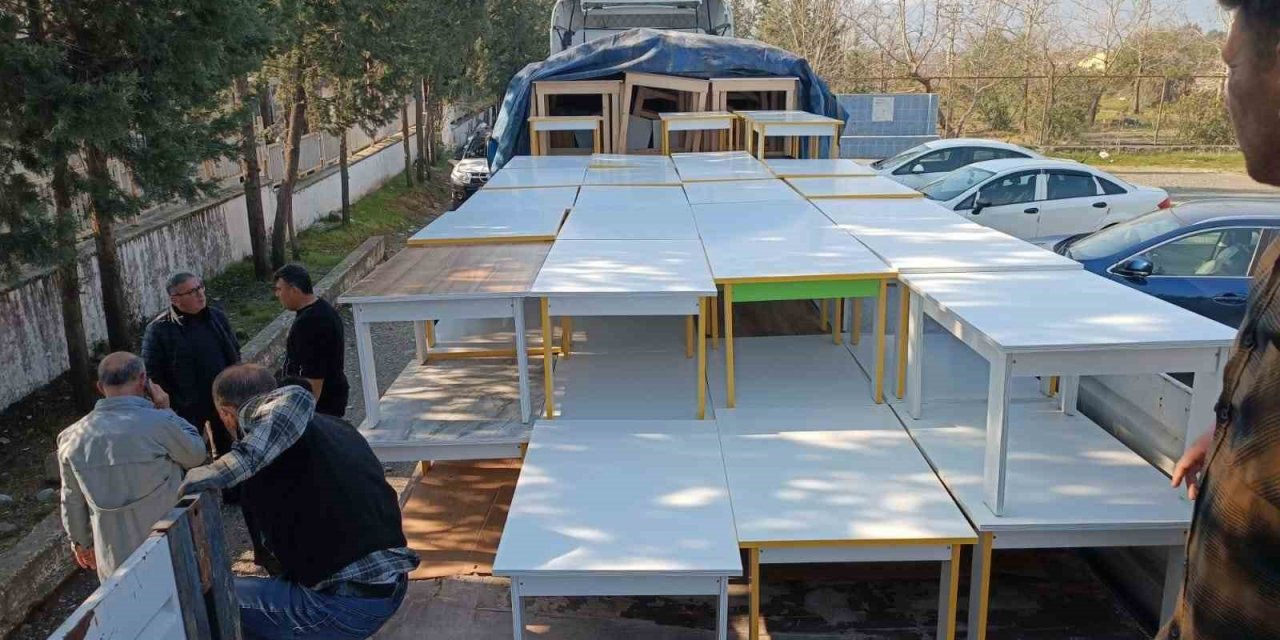 Muğla’da meslek liseleri depremzedeler için mobilya üretiyor
