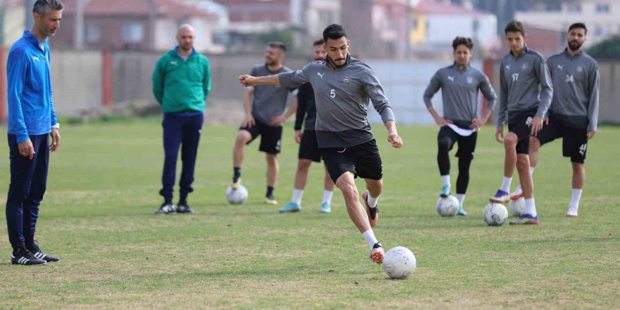 Nazilli Belediyespor dostluk maçı hazırlıklarını tamamladı