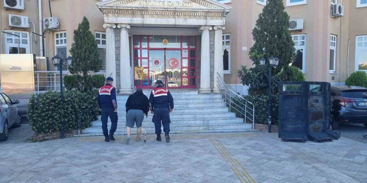 Didim’de aranan şahıslar yakalandı