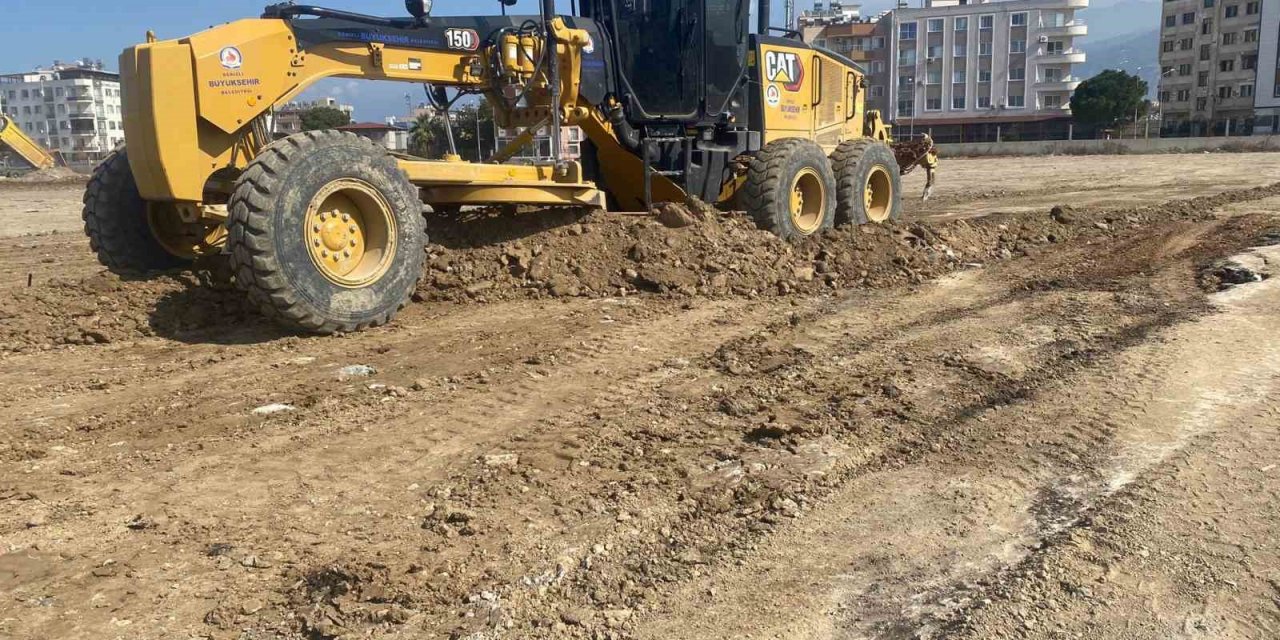 İskenderun’da konteyner kentlerin altyapısını Denizli Büyükşehir yapıyor