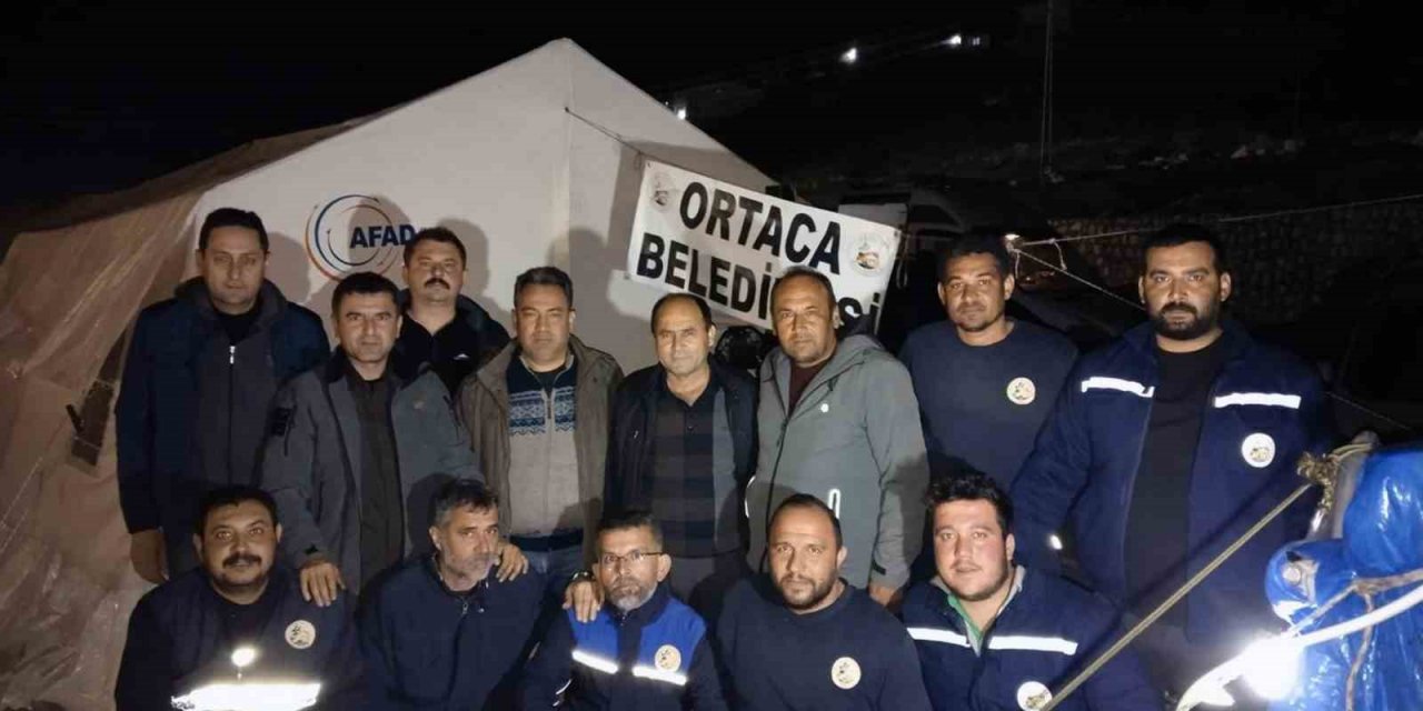 Ortaca Belediye ekipleri deprem bölgesinde