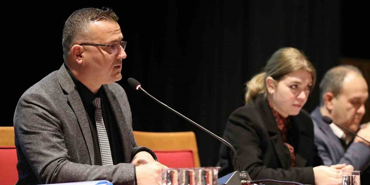 Bergama’ya gelen depremzedelerden katı atık bedeli alınmayacak