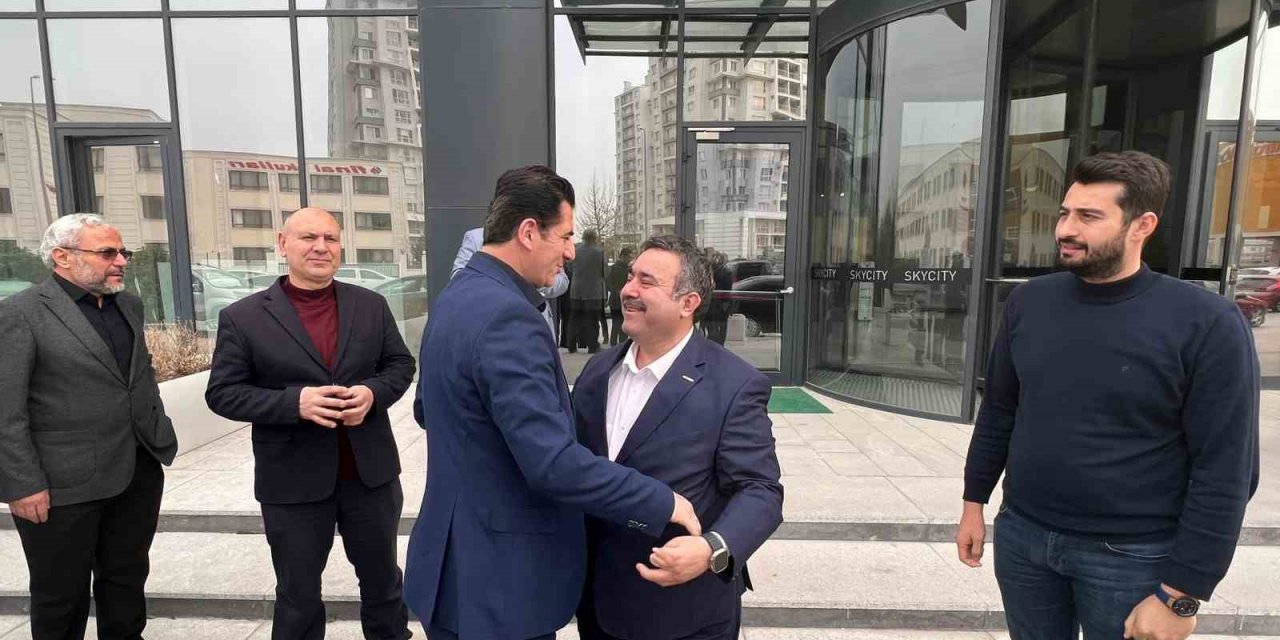 Başkan Güngör, iş adamlarıyla bir araya geldi