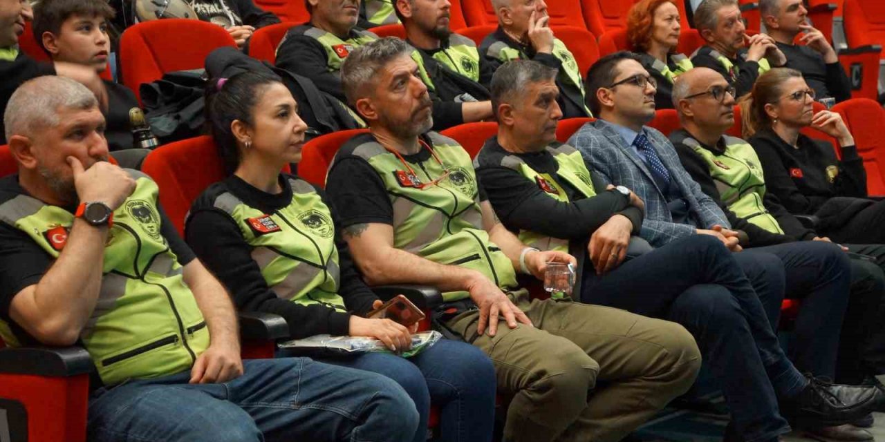 Marmaris’te motosiklet sürücülerine ‘Güvenli Trafik’ semineri