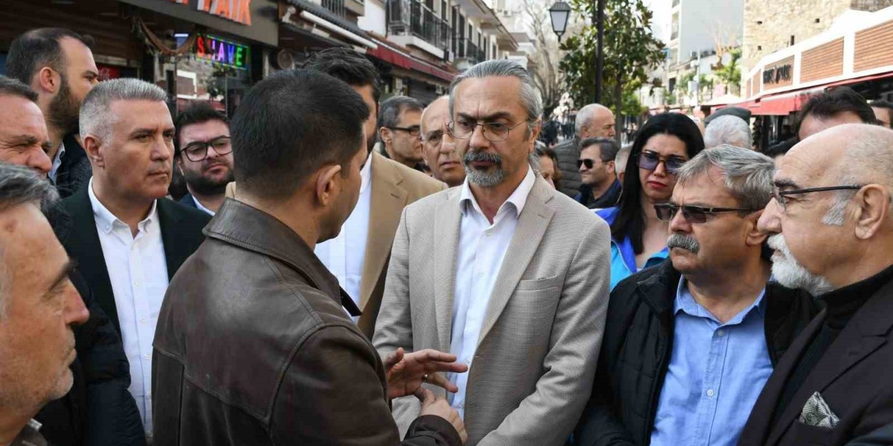 Kuşadası Kent Konseyi Başkanı Ünver’e yapılan saldırıya tepki