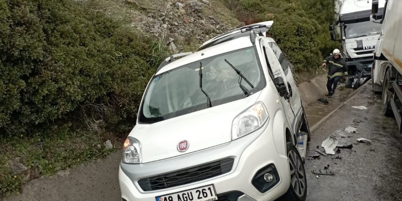 Kuşadası’nda trafik kazası: 1 yaralı