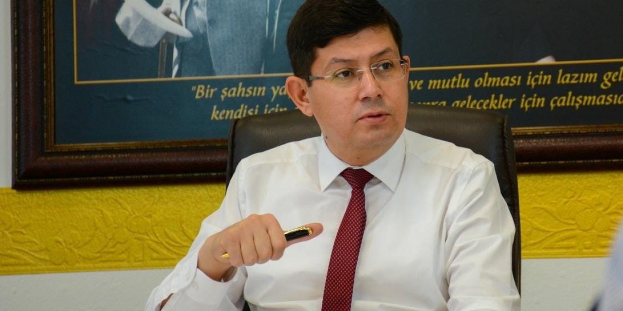 Başkan Özcan: "Tüm İslam aleminin Berat Kandili mübarek olsun"