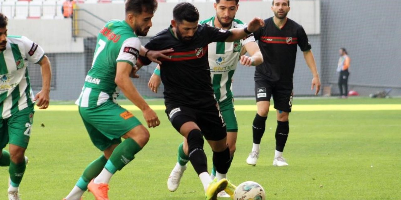 Okan Baydemir, Belediye Derincespor’la anlaştı