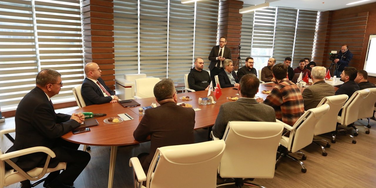 PAÜ’de çevrimiçi ve uzaktan mesleki gelişim programları başlıyor