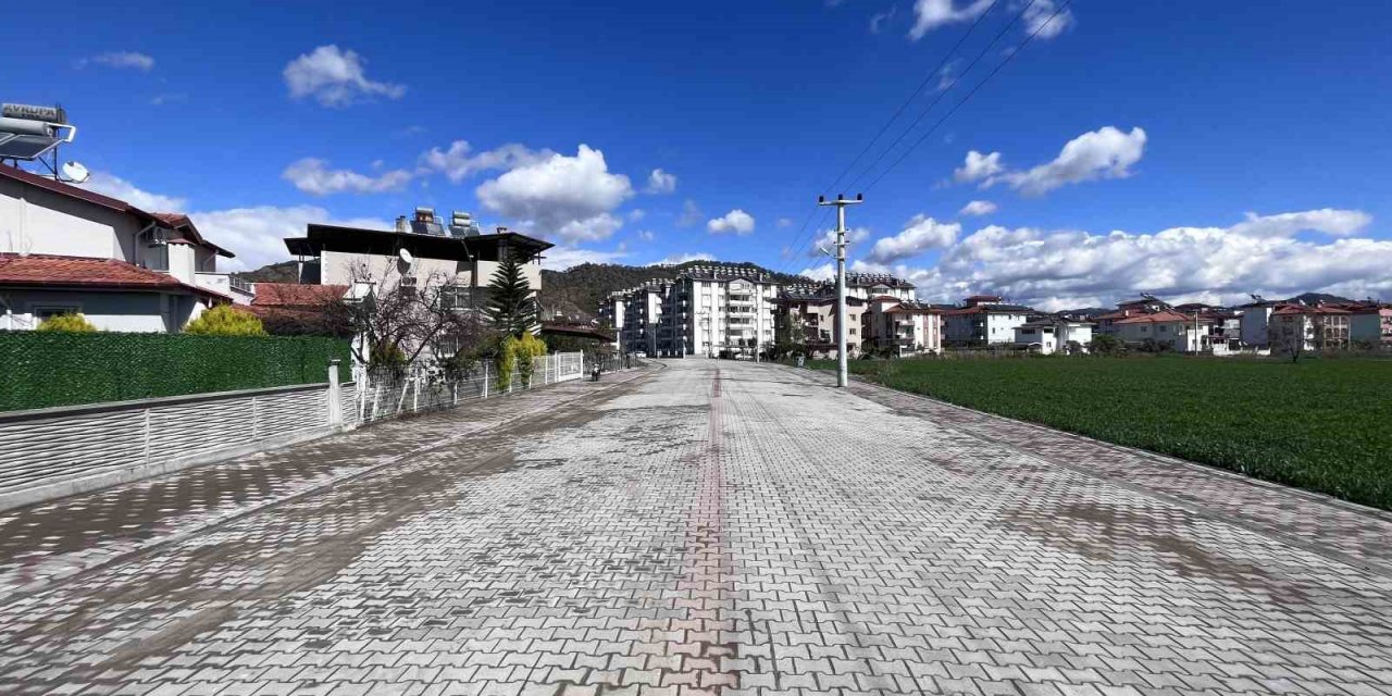 Ortaca’da okullar bölgesinde parke kaplama tamamlandı