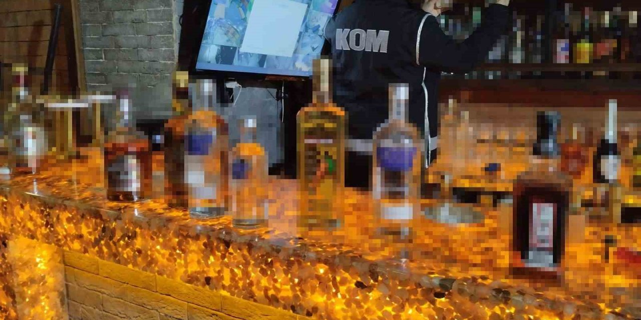 Eğlence mekanlarına sahte içki temin eden şebekeye operasyon