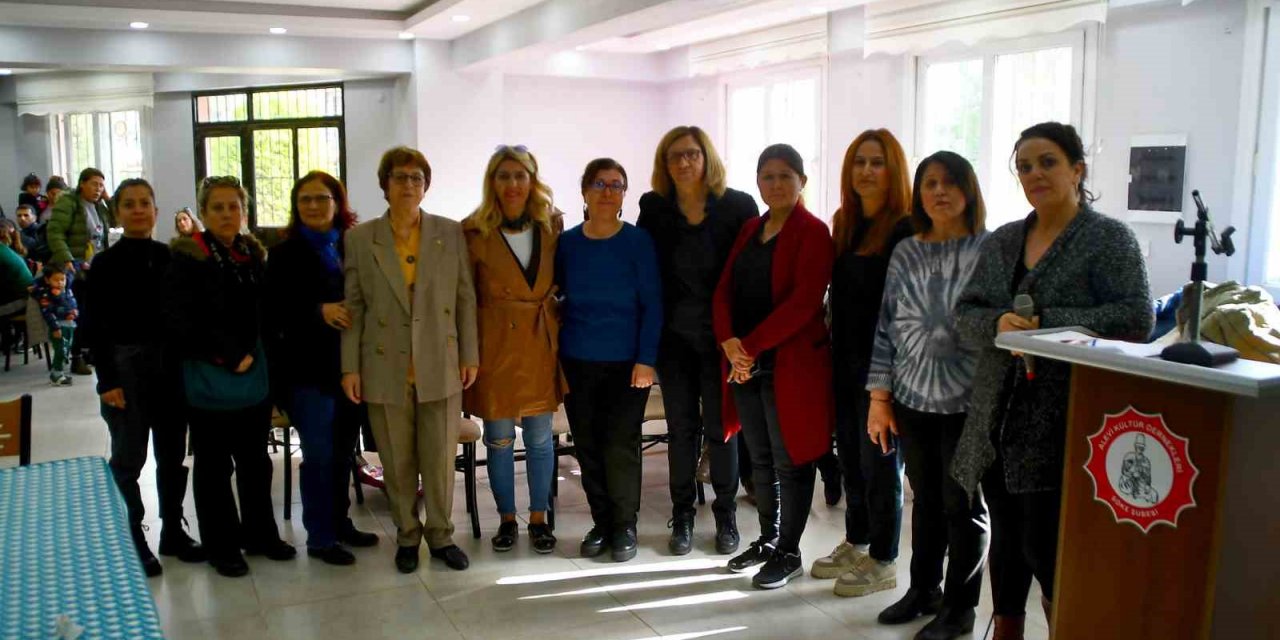 Söke’de 8 Mart’ta depremzede kadınlarla bir araya geldiler