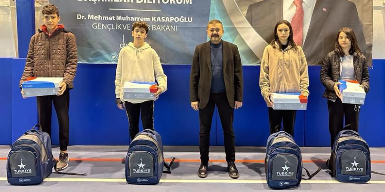 Geleceğin sporcularına anlamlı hediye