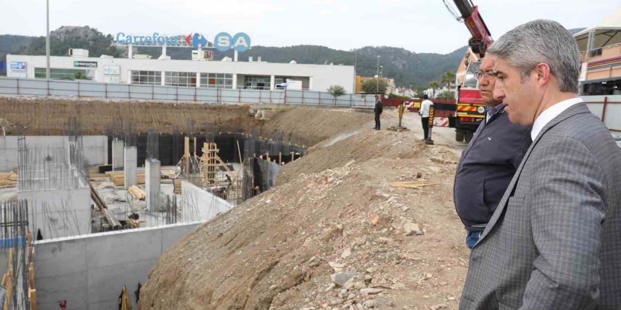 Marmaris Belediyesi’nin yeni hizmet binasının yapımına başlandı