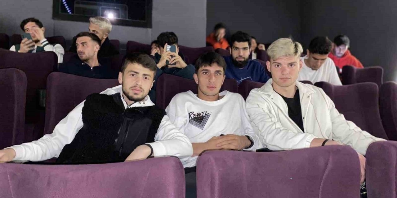 Turgutluspor ‘Kutsal Damacana 4’ ile moral depoladı