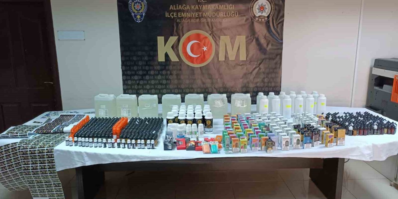 İzmir’de internet kafeye kaçakçılık operasyonu