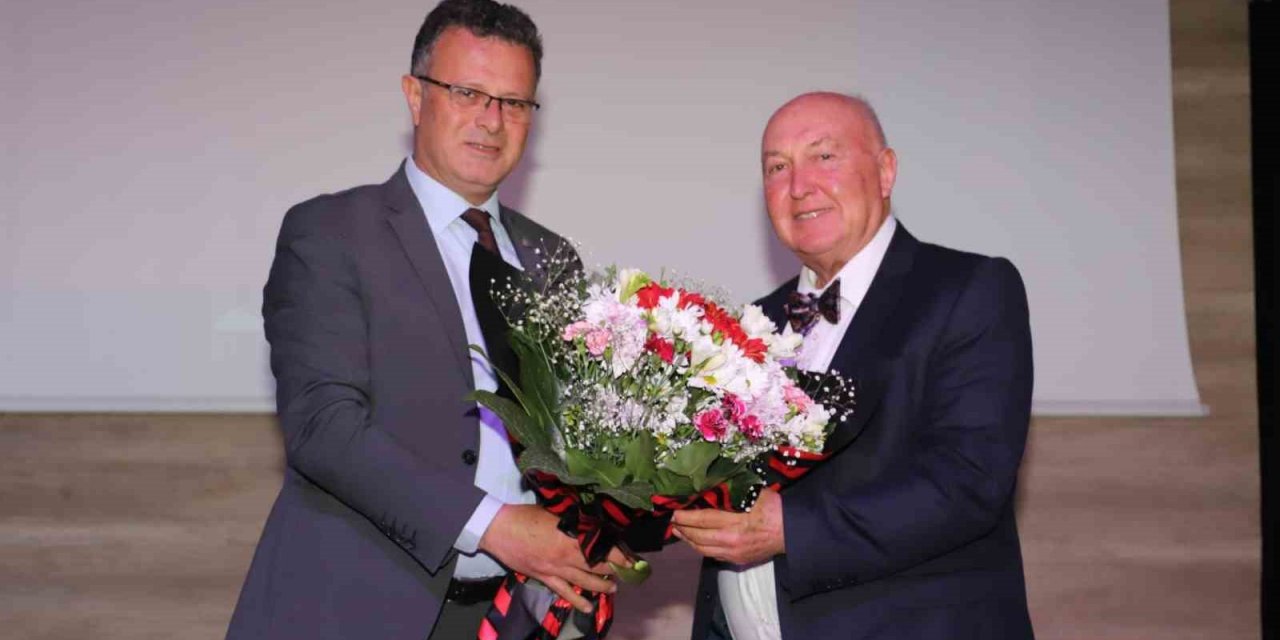 Prof. Dr. Ahmet Ercan: "Alaşehir’de 6.2 ile 7 büyüklüğünde bir deprem tahmin ediyoruz"