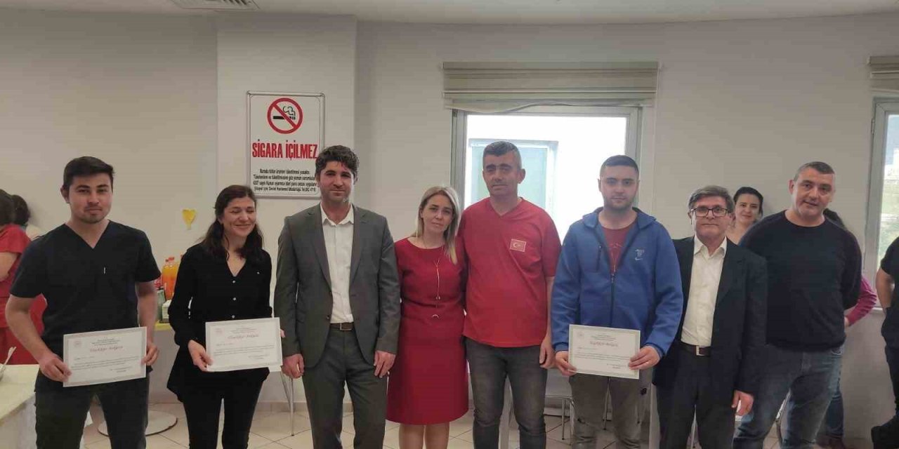 Köyceğiz Devlet Hastanesi’nden deprem bölgesinde gönüllü çalışan personele teşekkür