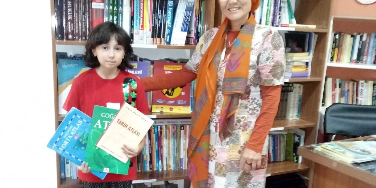 Fatih Mahallesi’nde öğrenciler her ay 100 kitap okunuyor