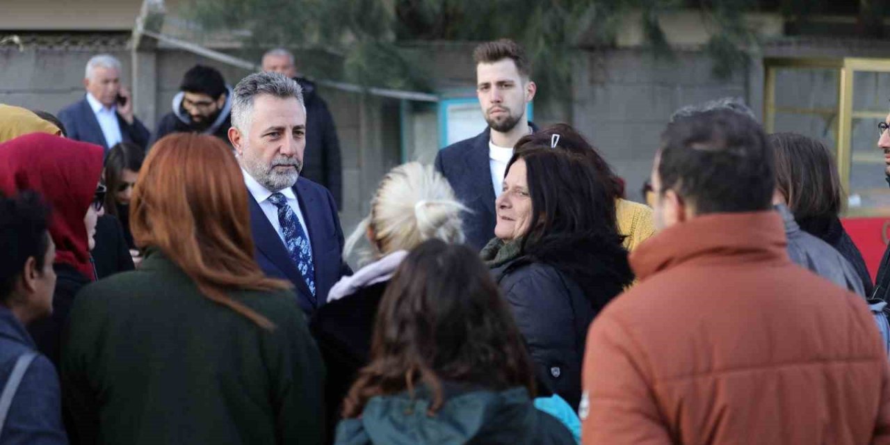 Başkan Sandal: "Depremzedeleri yalnız bırakmayacağız"