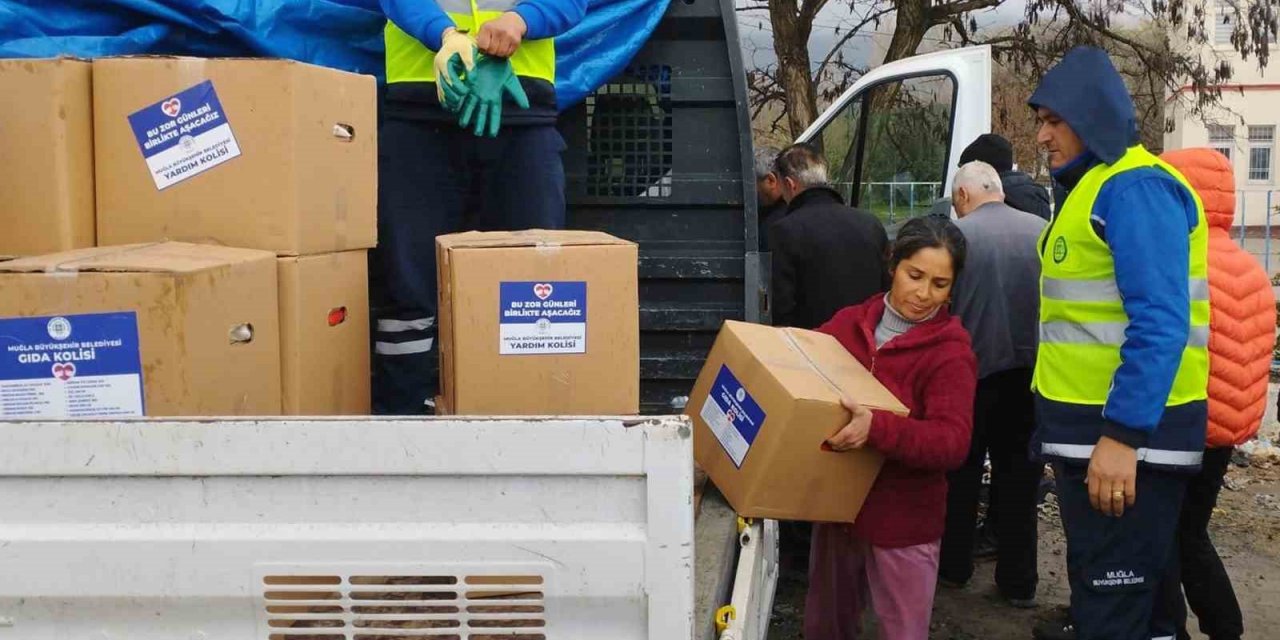 Büyükşehir’den deprem bölgesine Ramazan desteği