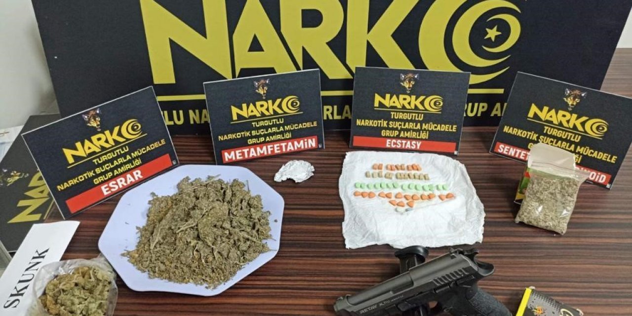 Manisa’da uyuşturucudan 2 tutuklama