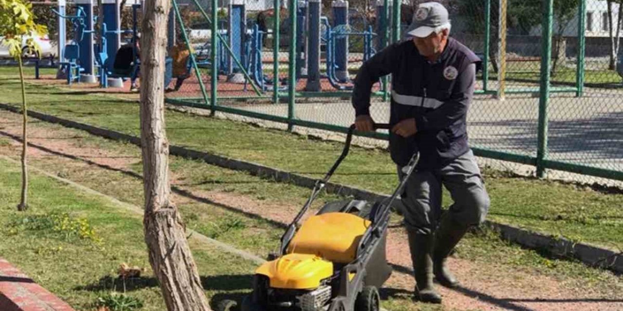Ortaca’nın yeşil alanlarında ’Bahar’ bakımı